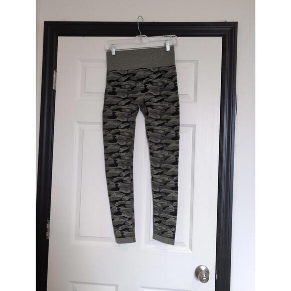 Medium camo seamless leggings - Picture 1 of 6